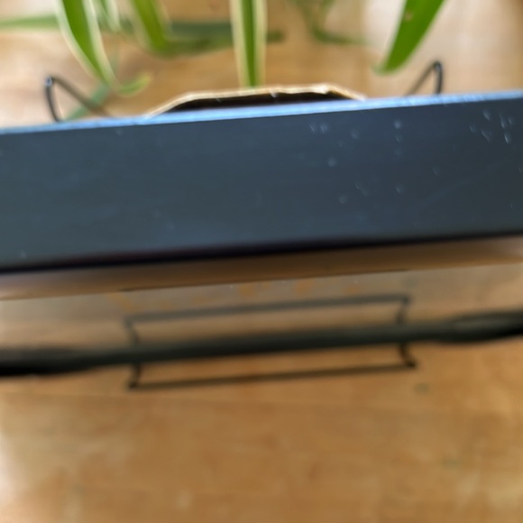 Hello Dialogue Box Art black frame 12x12 NWT and corner protectors - Picture 4 of 4